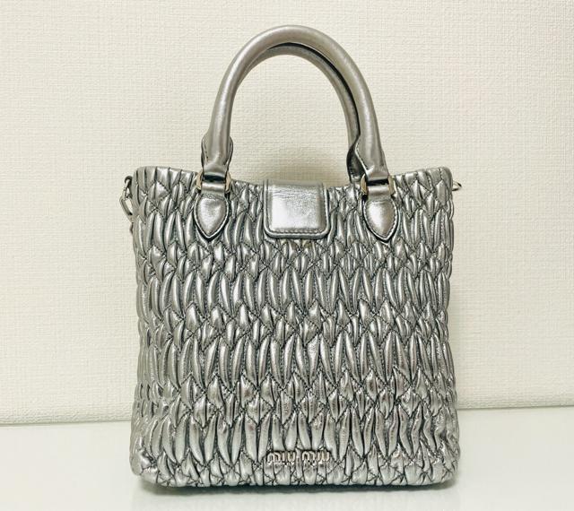 miumiuVo[NX^rW[nhobOV_[obO2way~E~EF  uh 