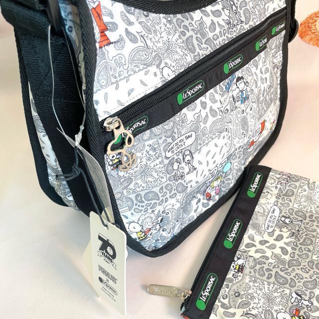 ★新品★LeSportsac レスポートサック スヌーピ SNOOPY ピーナッツバンダナパッチ ショルダーバッグ ポーチ セット < 女性ファッション  ★新品★LeSportsac レスポートサック スヌーピ SNOOPY ピーナッツバンダナパッチ ショルダーバッグ ポーチ セット < 女性ファッションの