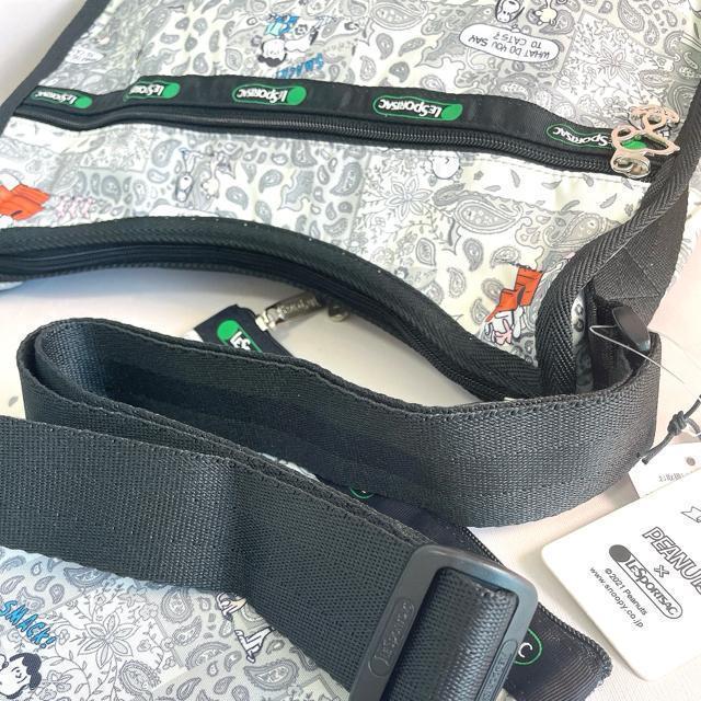 ★新品★LeSportsac レスポートサック スヌーピ SNOOPY ピーナッツバンダナパッチ ショルダーバッグ ポーチ セット < 女性ファッション  ★新品★LeSportsac レスポートサック スヌーピ SNOOPY ピーナッツバンダナパッチ ショルダーバッグ ポーチ セット < 女性ファッションの