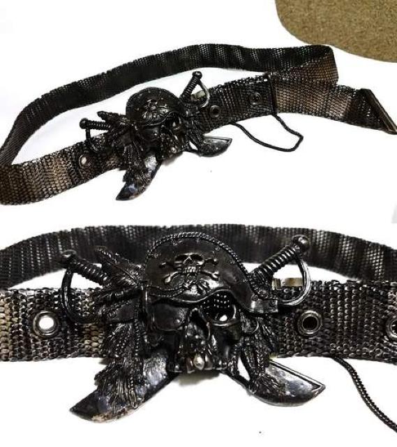 正規美 激レア 限定 ハイド着 ウーゴカッチャトーリ スカルバックル ベルト 全面SV925 金属チェーン蛇柄 ジュエリーアート < 男性ファッション  正規美 激レア 限定 ハイド着 ウーゴカッチャトーリ スカルバックル ベルト 全面SV925 金属チェーン蛇柄 ジュエリーアート < 男性ファッションの