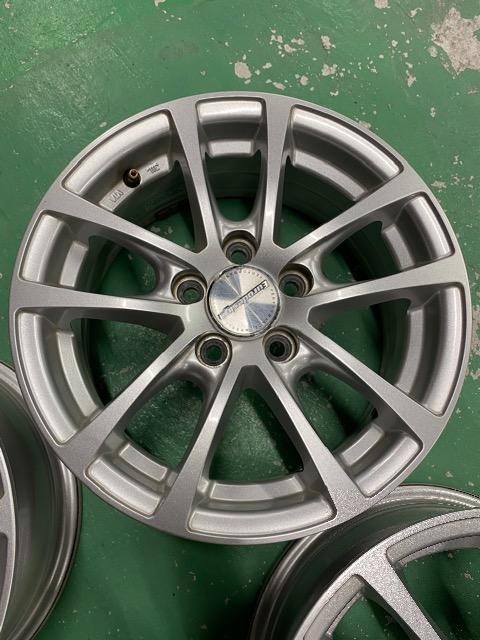 1082754)激安美品14インチアルミホイ-ル4本セット阿部商会6J+40送料無料 < 自動車/バイク 1082754)激安美品14インチアルミホイ-ル4本セット阿部商会6J+40送料無料 < 自動車/バイク