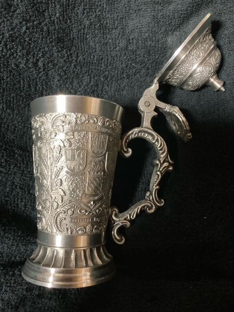 rAWbLiWtjhCczinn-BeckerVgDbgKh  CeA/Ct 