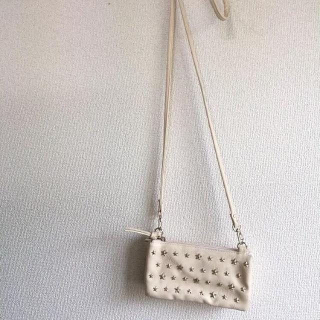◆しまむら購入◆星スタッズ付きミニショルダーバッグ★インスタ人気*ジミーチュウ好 < ブランド  ◆しまむら購入◆星スタッズ付きミニショルダーバッグ★インスタ人気*ジミーチュウ好 < ブランドの