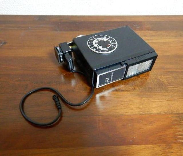 ★東芝 ストロボ TOSHIBA 328 発光器 フラッシュ カメラ部品 中古品 < 家電/AV  ★東芝 ストロボ TOSHIBA 328 発光器 フラッシュ カメラ部品 中古品  < 家電/AVの