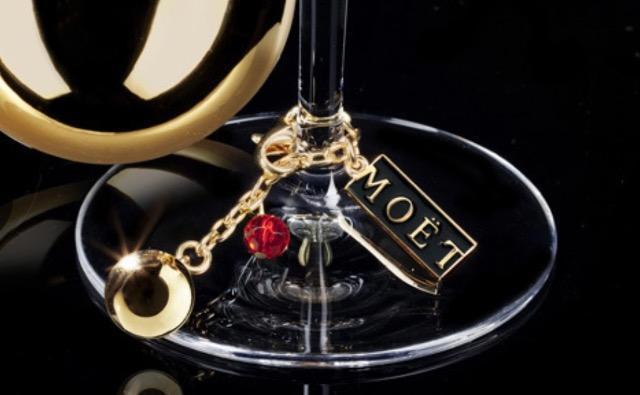 【Moet & Chandon】非売品チャーム3個set < 女性ファッション  【Moet & Chandon】非売品チャーム3個set < 女性ファッションの