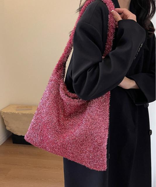 送料無料 新品 ニットトートバッグ ラメシャギー < 女性ファッション  送料無料 新品 ニットトートバッグ ラメシャギー < 女性ファッションの