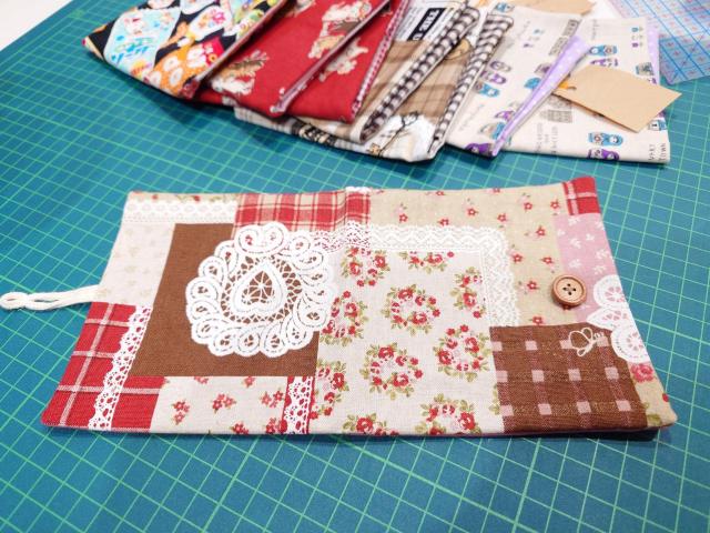 ハンドメイド サニタリーケース (c) < 女性ファッション  ハンドメイド サニタリーケース (c) < 女性ファッションの