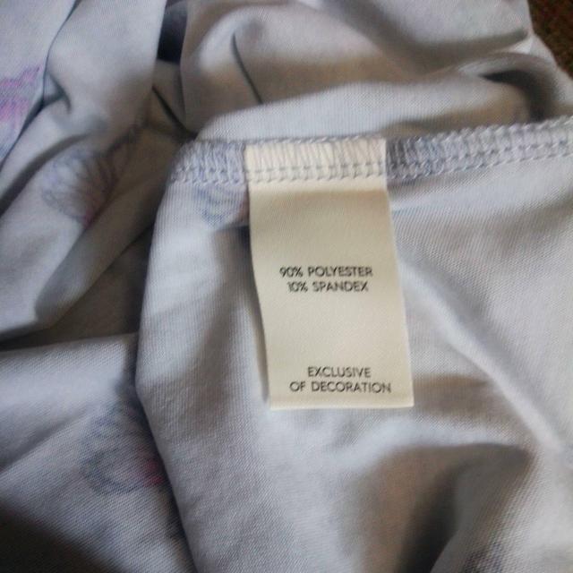 半袖 Tシャツ 美品 Sサイズ 着丈81.5cm < 女性ファッション 半袖 Tシャツ 美品 Sサイズ 着丈81.5cm < 女性ファッションの