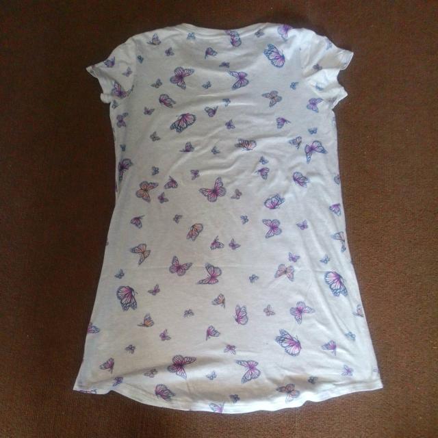 半袖 Tシャツ 美品 Sサイズ 着丈81.5cm < 女性ファッション 半袖 Tシャツ 美品 Sサイズ 着丈81.5cm < 女性ファッションの