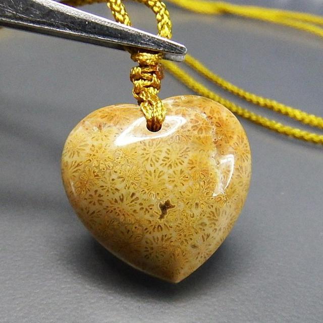 一点物菊花石化石ハート小花柄沢山天然石ネックレスUK1-3-13a < 女性アクセサリー/時計  一点物菊花石化石ハート小花柄沢山天然石ネックレスUK1-3-13a < 女性アクセサリー/時計の