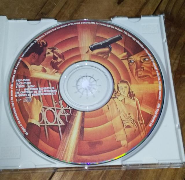 中古CD ウェルカム・トゥ・ザ・ネイバーフッド/ミートローフ < CD/DVD/ビデオ  中古CD ウェルカム・トゥ・ザ・ネイバーフッド/ミートローフ < CD/DVD/ビデオの