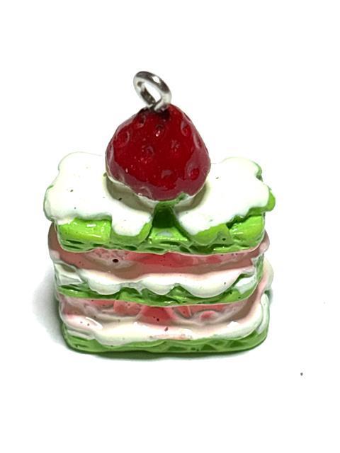 902 ミルフィーユケーキ 抹茶風1個 デザート スイーツ 樹脂チャーム お菓子 アクセサリーパーツ < ペット/手芸/園芸 902 ミルフィーユケーキ 抹茶風1個 デザート スイーツ 樹脂チャーム お菓子 アクセサリーパーツ < ペット/手芸/園芸の