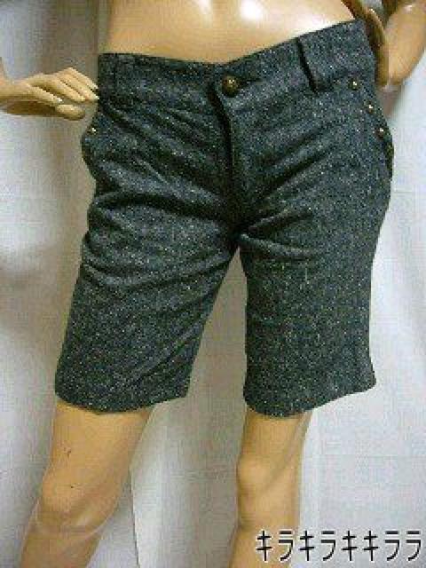 《New》大人ナチュラル★ゴールドスタッズ*ハーフパンツ<w64> < 女性ファッション  《New》大人ナチュラル★ゴールドスタッズ*ハーフパンツ<w64>  < 女性ファッションの