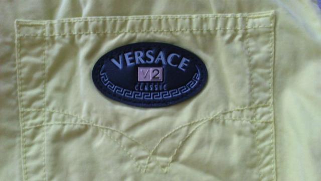 美品!激安92%オフ、ヴェルサーチ、チノパン(黄緑、イタリア、33) < 男性ファッション  美品!激安92%オフ、ヴェルサーチ、チノパン(黄緑、イタリア、33) < 男性ファッションの