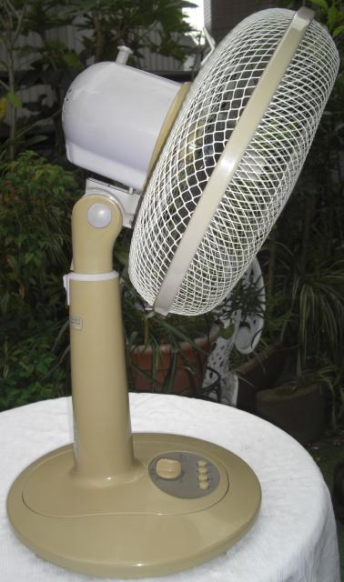 EUPA/TSI-6212T:30cmお座敷扇風機No2中古完動品!!1104 < 家電/AV EUPA/TSI-6212T:30cmお座敷扇風機No2中古完動品!!1104 < 家電/AVの