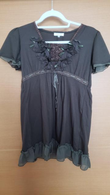 ☆新品同様☆オリーブ色半袖チュニック☆38M < 女性ファッション  ☆新品同様☆オリーブ色半袖チュニック☆38M  < 女性ファッションの