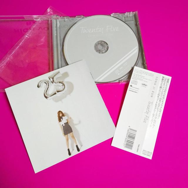 ypՁzy{Ձz\EWE (Secret)Twenty Five 25ygJȂz  ^gObY 