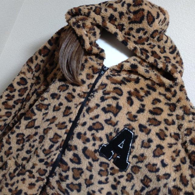 �V�i8L���ӂ탂�R���q���E���p�[�J�[ �� �����t�@�b�V������ 