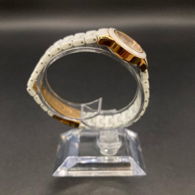 ���� a.v.v �r���v av005 �� �����A�N�Z�T���[/���v�� 