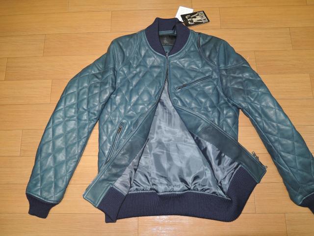 新品ヒステリックグラマー ラムレザー中綿ジャケットSライダース < ブランド  新品ヒステリックグラマー ラムレザー中綿ジャケットSライダース < ブランドの