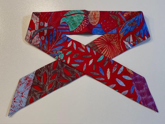 美品 正規品 HERMES エルメス トゥイリー スカーフ < ブランド  美品 正規品 HERMES エルメス トゥイリー スカーフ < ブランドの