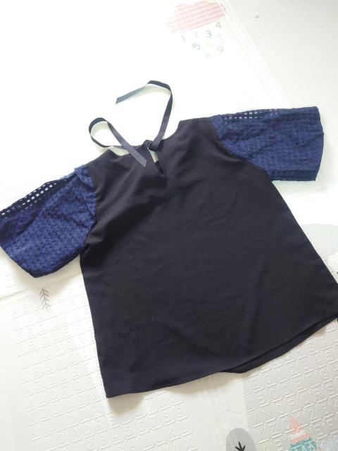 100円スタート Discoat パフスリーブバックリボントップスサイズF < ブランド  100円スタート Discoat パフスリーブバックリボントップスサイズF < ブランドの