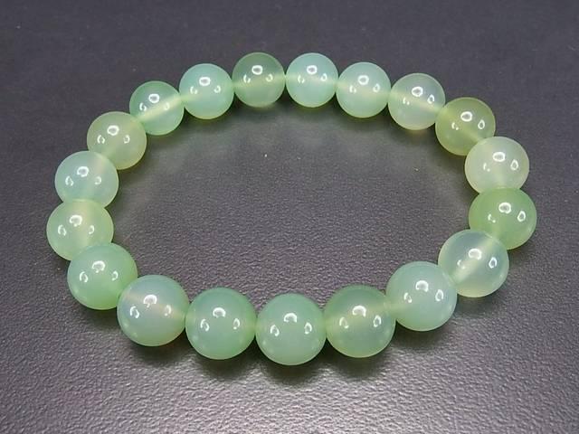 かわいい半透明ブドウカルセドニー約10mmブレスレット天然石 < 女性アクセサリー/時計  かわいい半透明ブドウカルセドニー約10mmブレスレット天然石 < 女性アクセサリー/時計の