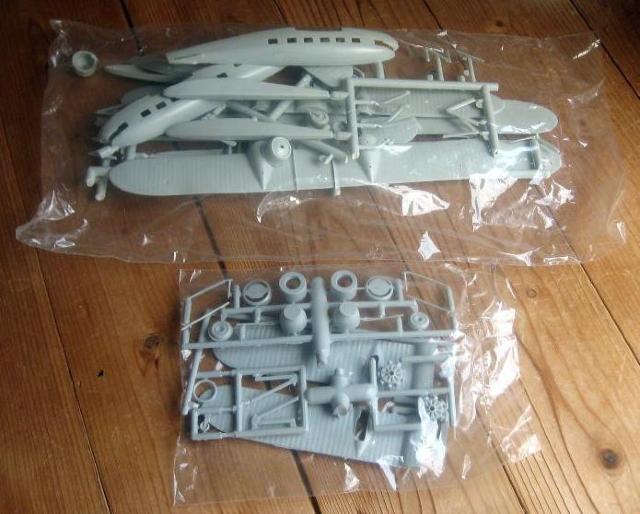 ORf@@1/81@J[`X@Rh  zr[ 