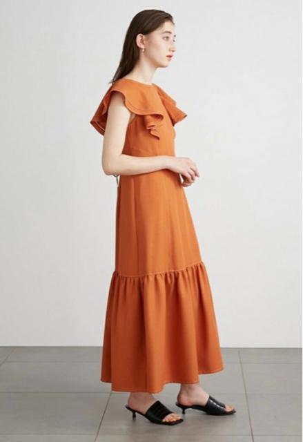 LilyBrownリリーブラウンオレンジブラウンテラコッタレースアップラッフルフリルフレアスリーブロングワンピースステッチ茶白 < ブランド LilyBrownリリーブラウンオレンジブラウンテラコッタレースアップラッフルフリルフレアスリーブロングワンピースステッチ茶白 < ブランドの