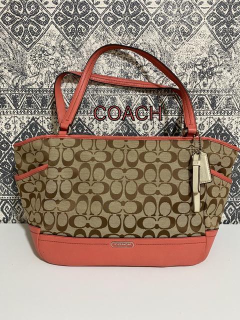 【良品】COACH コーチ F23297 シグネチャー トートバッグ 肩掛け < ブランド  【良品】COACH コーチ F23297 シグネチャー トートバッグ 肩掛け  < ブランドの
