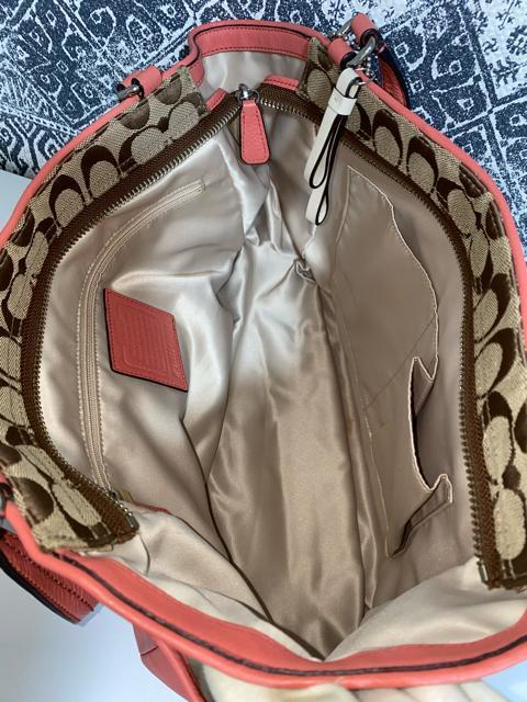 【良品】COACH コーチ F23297 シグネチャー トートバッグ 肩掛け < ブランド  【良品】COACH コーチ F23297 シグネチャー トートバッグ 肩掛け < ブランドの