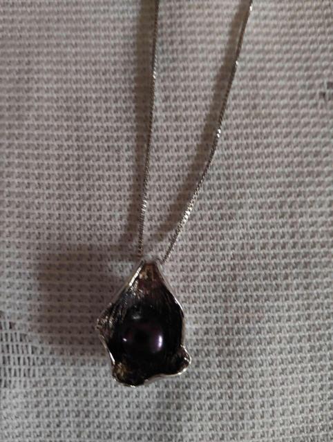 パールネックレス 真珠ペンダント シルバーカラー 貝殻モチーフ エレガント < 女性アクセサリー/時計 パールネックレス 真珠ペンダント シルバーカラー 貝殻モチーフ エレガント < 女性アクセサリー/時計の