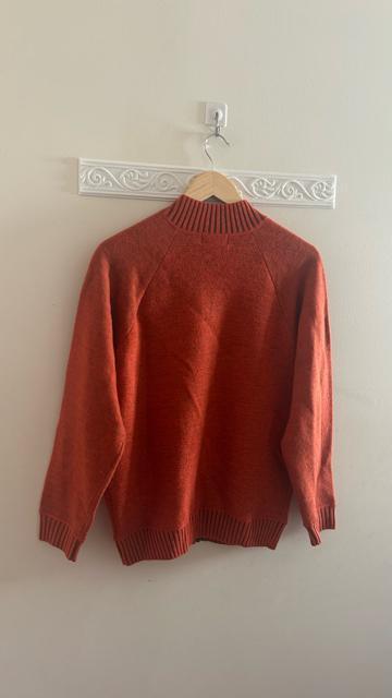 クロコダイル メンズ ウール100% ジップアップ ニット ジャケット オレンジ M < ブランド クロコダイル メンズ ウール100% ジップアップ ニット ジャケット オレンジ M < ブランドの