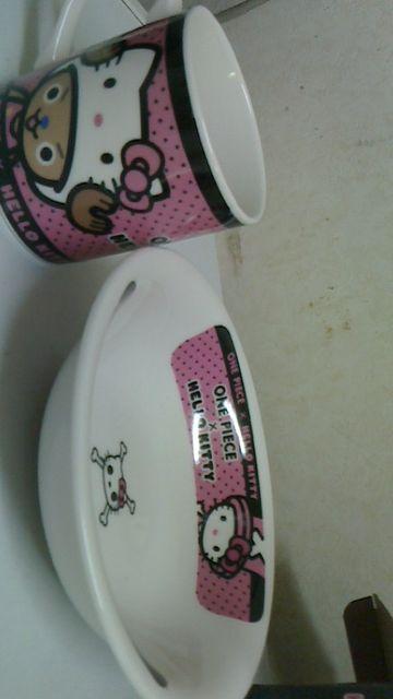 ワンピース×ハローキティマグ&ボウルセット(ドッドピンク) < インテリア/ライフ  ワンピース×ハローキティマグ&ボウルセット(ドッドピンク) < インテリア/ライフの