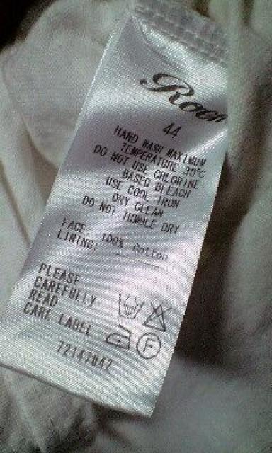 Roenロエン ビッグ総スワロフスキースカル同色水玉カットソー 44 < ブランド  Roenロエン ビッグ総スワロフスキースカル同色水玉カットソー 44 < ブランドの