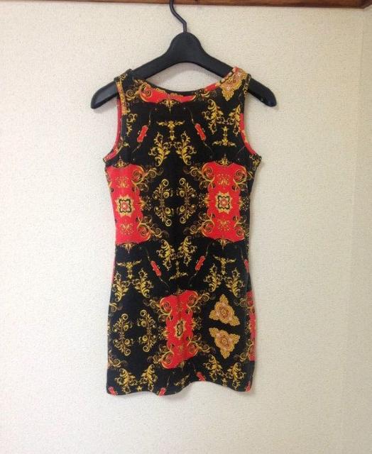 リュリュ◆バンダナ柄 チュニック丈 タンクトップ S < ブランド  リュリュ◆バンダナ柄 チュニック丈 タンクトップ S < ブランドの