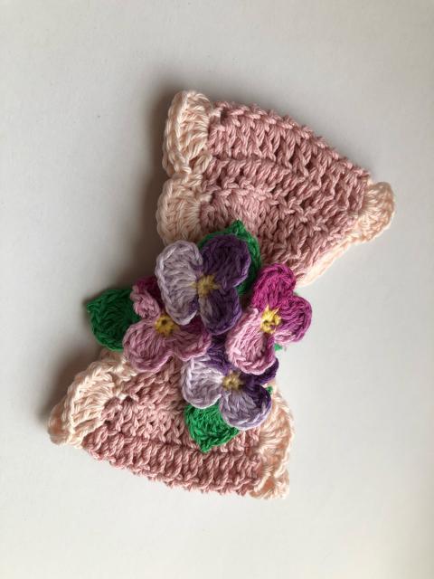 ハンドメイド ブローチ 大きめ リボン すみれがいっぱい♪ < 女性ファッション  ハンドメイド ブローチ 大きめ リボン すみれがいっぱい♪ < 女性ファッションの