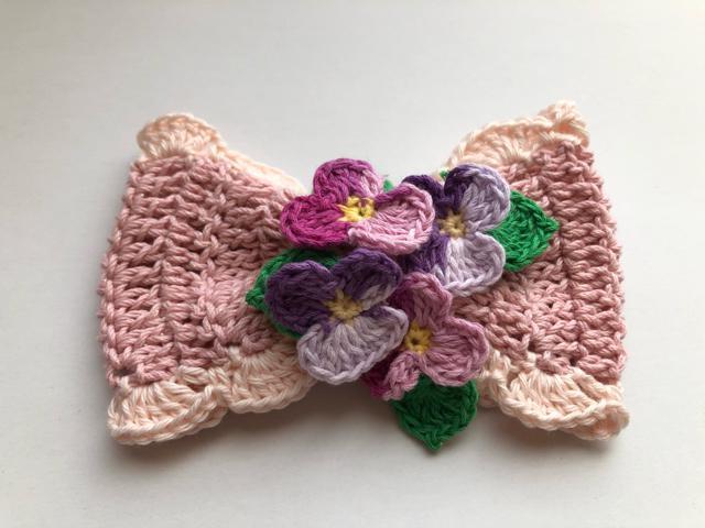 ハンドメイド ブローチ 大きめ リボン すみれがいっぱい♪ < 女性ファッション  ハンドメイド ブローチ 大きめ リボン すみれがいっぱい♪ < 女性ファッションの