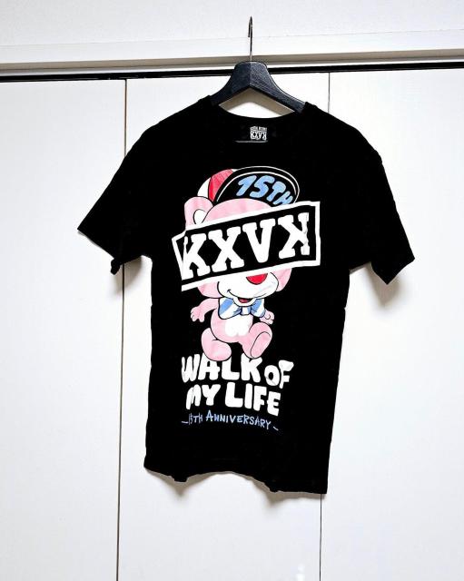 (9) 倖田來未 15周年 WALK OF MY LIFE KXVX KLOOP Tシャツ 黒 < タレントグッズ  (9) 倖田來未 15周年 WALK OF MY LIFE KXVX KLOOP Tシャツ 黒  < タレントグッズの