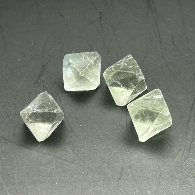 天然石 フローライト 管理番号C < ペット/手芸/園芸 天然石 フローライト 管理番号C < ペット/手芸/園芸の