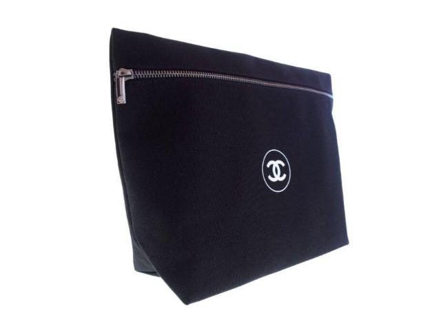 シャネル ノベルティ セカンドバッグ 大型ポーチ 2022 正面ファスナー マチ付き ブラック CHANEL 【正規品】 < ブランド シャネル ノベルティ セカンドバッグ 大型ポーチ 2022 正面ファスナー マチ付き ブラック CHANEL 【正規品】 < ブランドの