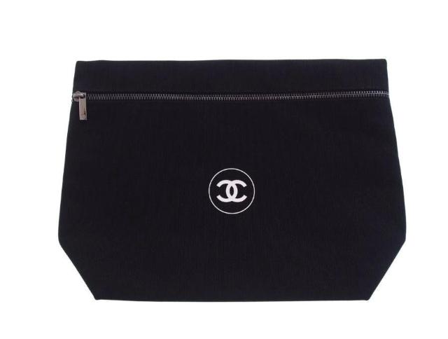 シャネル ノベルティ セカンドバッグ 大型ポーチ 2022 正面ファスナー マチ付き ブラック CHANEL 【正規品】 < ブランド シャネル ノベルティ セカンドバッグ 大型ポーチ 2022 正面ファスナー マチ付き ブラック CHANEL 【正規品】 < ブランドの