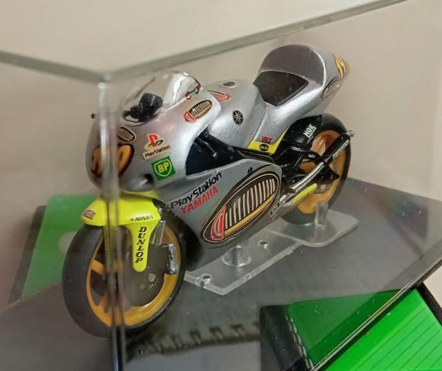 デアゴスティーニチャンピオンバイクシリーズ1/24ヤマハYZR250新品 < ホビー デアゴスティーニチャンピオンバイクシリーズ1/24ヤマハYZR250新品 < ホビーの