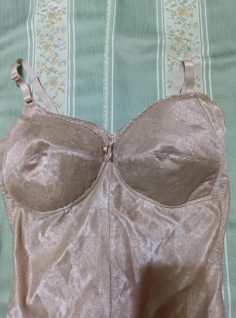 W1034   i  ␳{fB[X[c  ׁ[W   LL