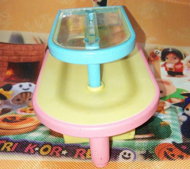 シルバニアファミリーヴィレッジシューストアシューズショップ靴屋ラック棚汚れ有りSylvanian Familiesドールハウス家具 < おもちゃ シルバニアファミリーヴィレッジシューストアシューズショップ靴屋ラック棚汚れ有りSylvanian Familiesドールハウス家具 < おもちゃの