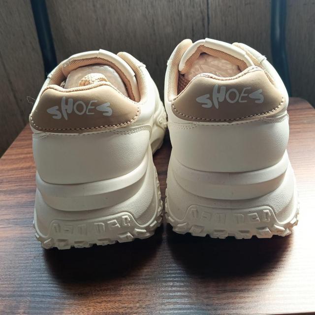 新品 23.5cm レディース スニーカー ホワイト シューズ 靴 厚底 < 女性ファッション 新品 23.5cm レディース スニーカー ホワイト シューズ 靴 厚底 < 女性ファッションの