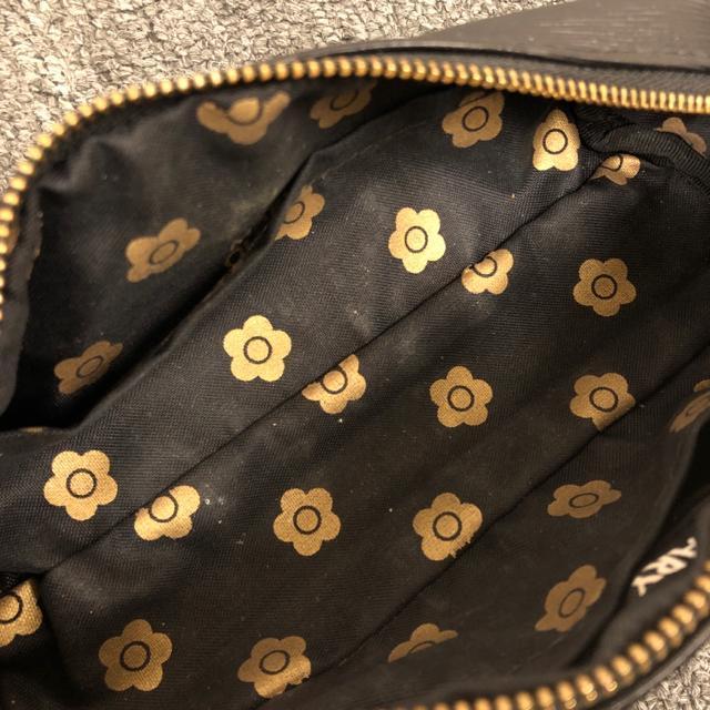  MARY QUANT }[Ng yP[X  uh 