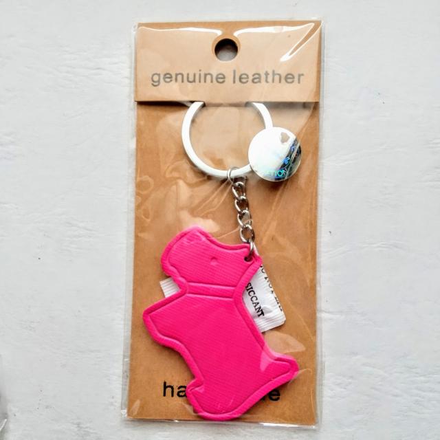 genuine leather 本革 キーホルダー dog 犬 PINK < インテリア/ライフ  genuine leather 本革 キーホルダー dog 犬 PINK  < インテリア/ライフの