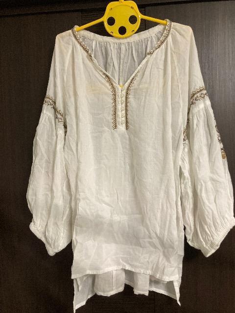 chocol raffine 新品タグ付フレンチリネンフレアー袖ブラウス/blue刺繍ブラウス/season reasonパンツ < ブランド  chocol raffine 新品タグ付フレンチリネンフレアー袖ブラウス/blue刺繍ブラウス/season reasonパンツ < ブランドの