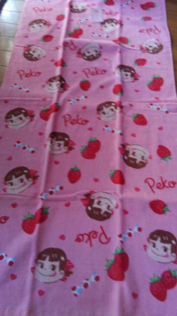 ペコちゃん!ミルキーandイチゴ!めちゃ愛らしく可愛い!バスタオル! < インテリア/ライフ  ペコちゃん!ミルキーandイチゴ!めちゃ愛らしく可愛い!バスタオル! < インテリア/ライフの